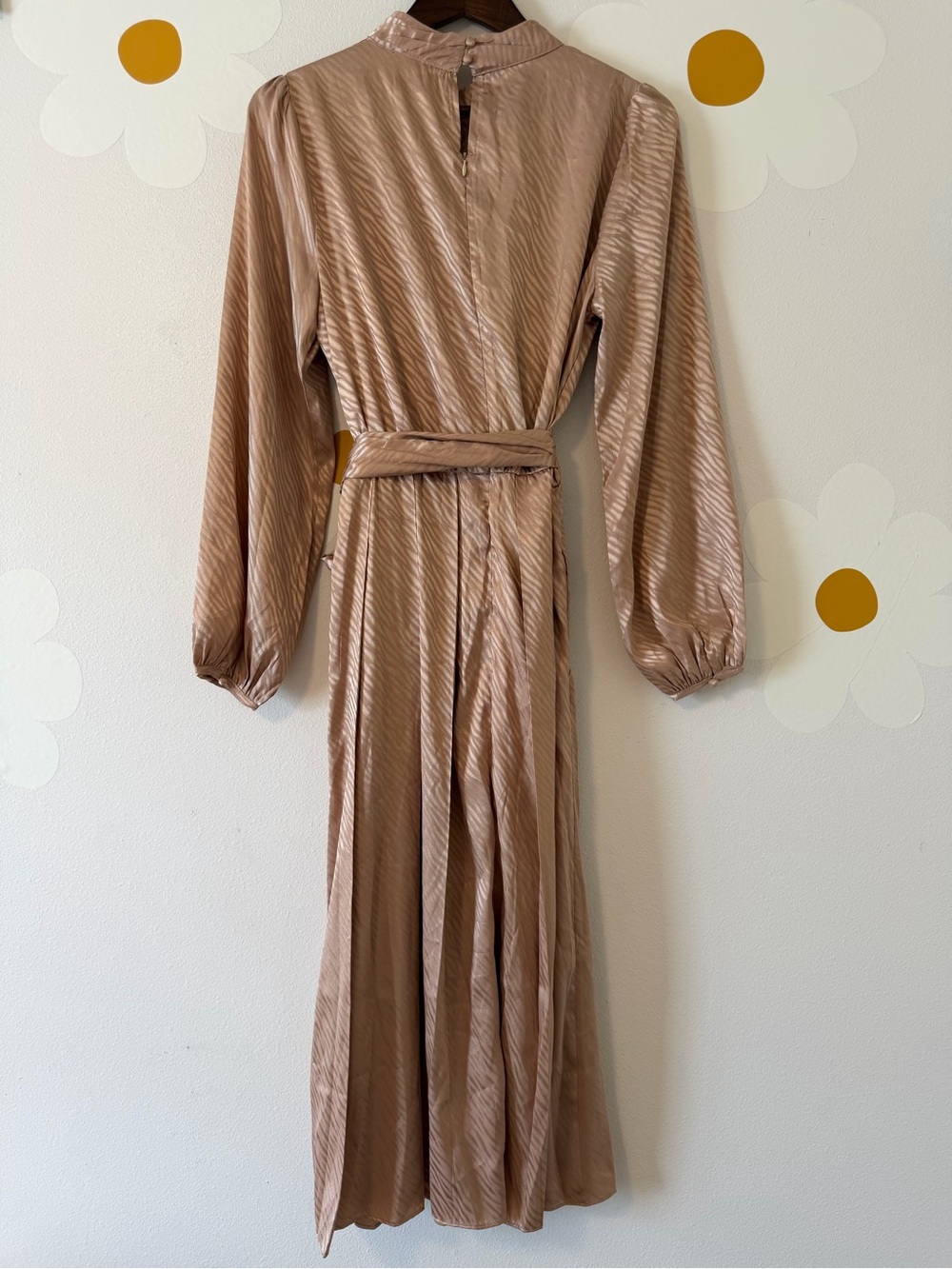 EUC Bohme Champage Ariana Zebra Midi Mock Neck Long Sleeve Dress - Picture 8 of 13